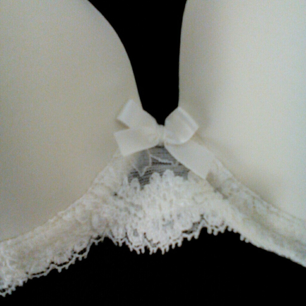 NWT Authentic SIMONE PERELE French Lingerie - Picture 2 of 4